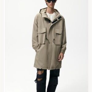 Zara Men's Sand pocket parka